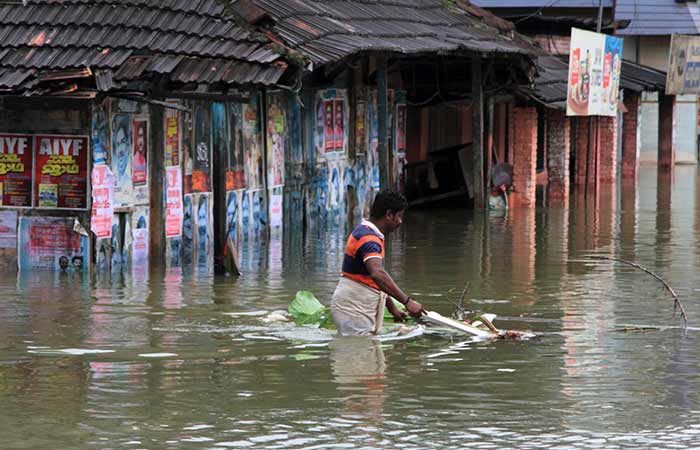 Helping Hand For The Flood Victims