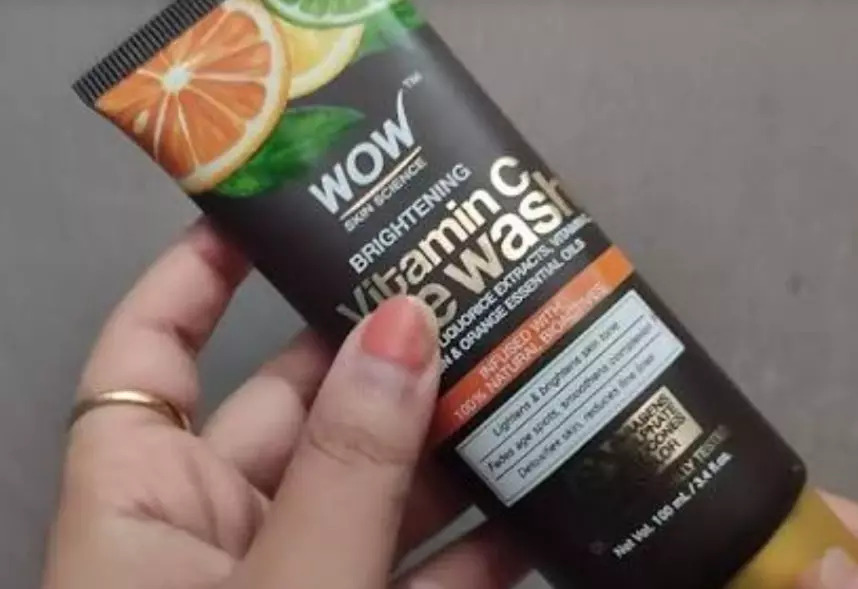 WOW Skin Science Brightening Vitamin C Face Wash Reviews, Benefits