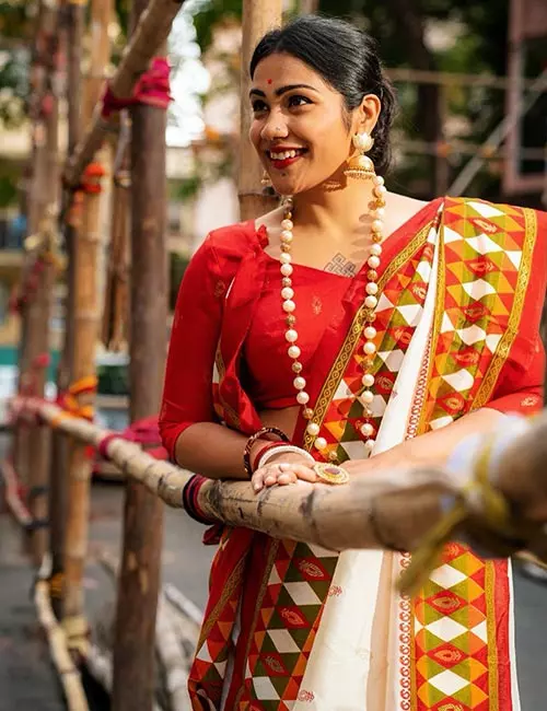 Athpourey Draping Style