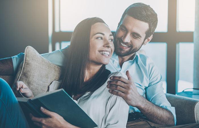 You Don’t Hesitate To Shower Compliments On Your Partner