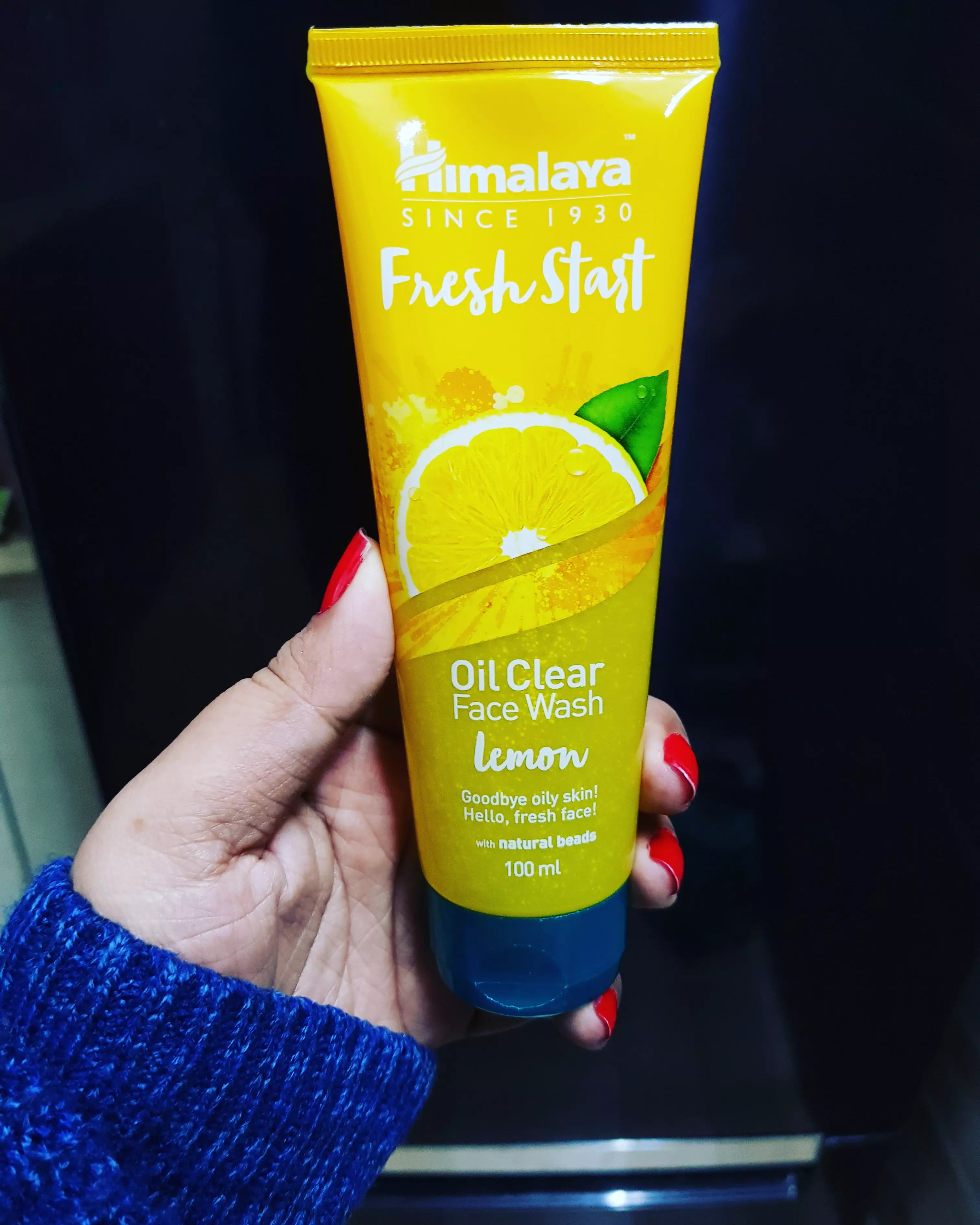 Himalaya Herbals Fresh Start Oil Clear Lemon Face Wash Reviews, Ingredients, Benefits, How To