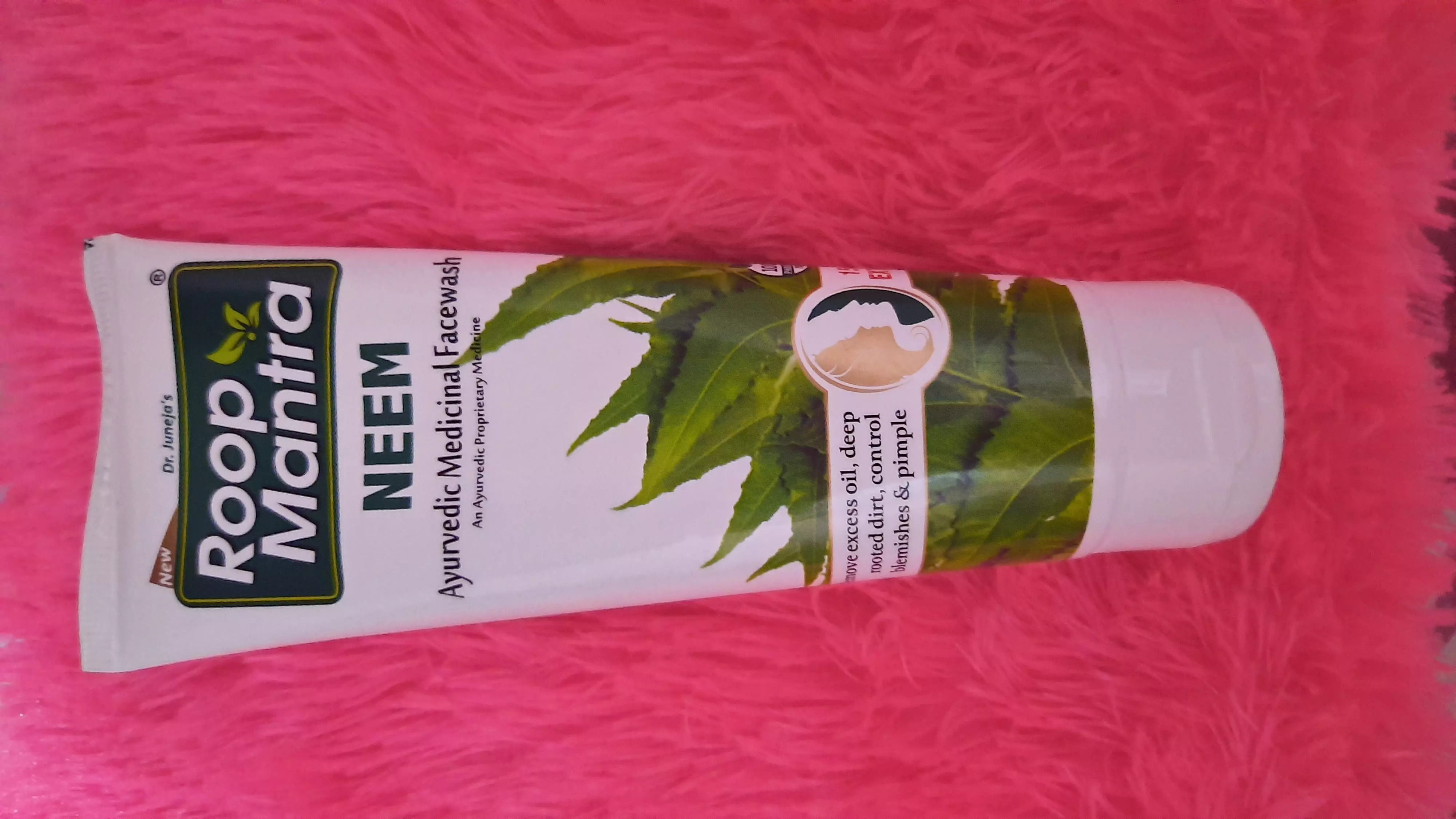 roop mantra best face wash
