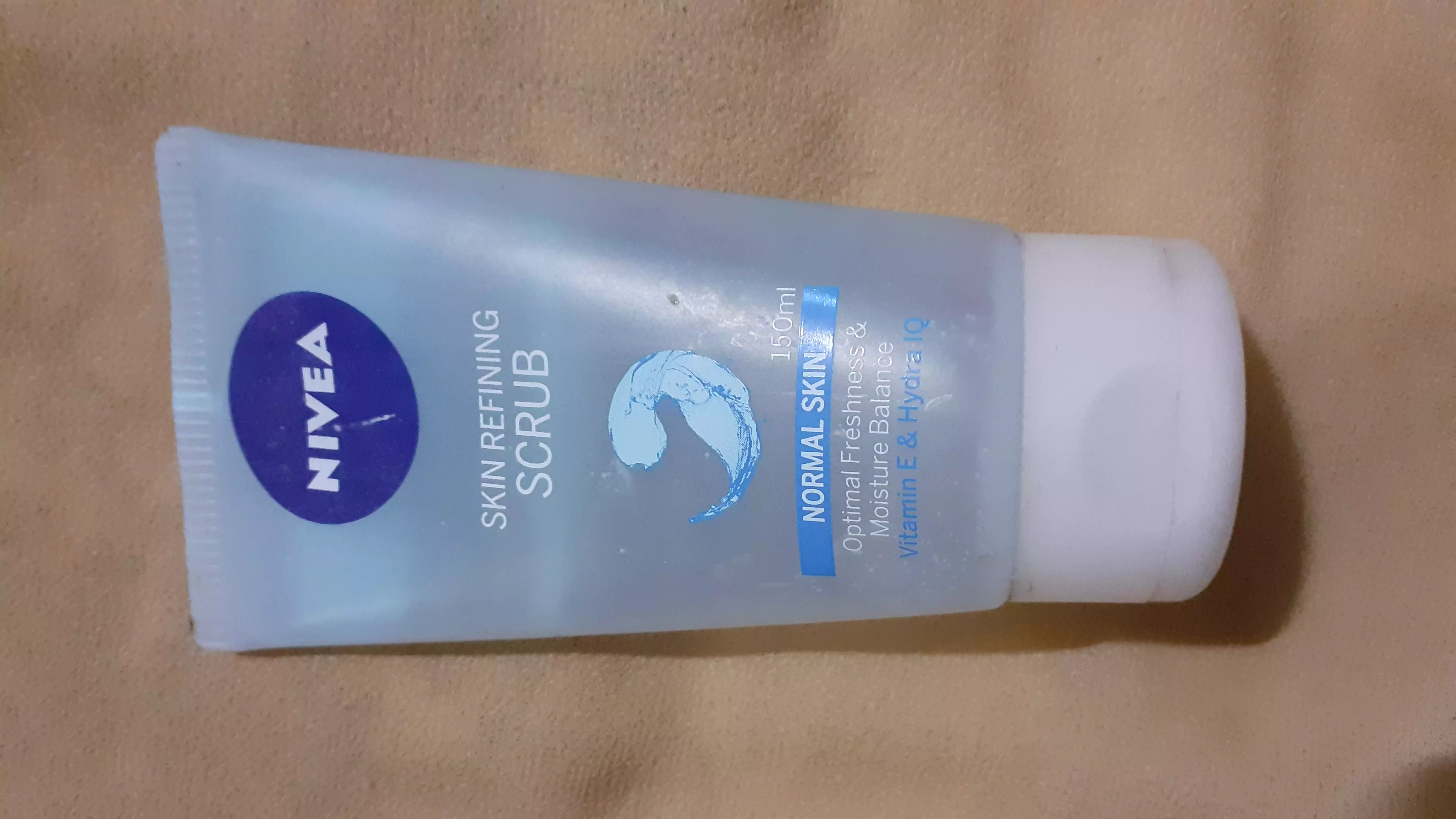 Nivea Skin Refining Scrub Reviews, Ingredients, Benefits, How To Use, Price
