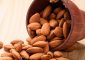 बादाम के 14 फायदे, उपयोग और नुकसान - Almond (Badam) Benefits and ...