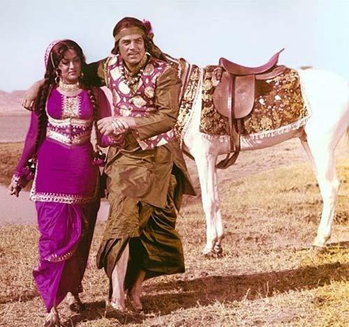 Dharmendra And Hema Malini