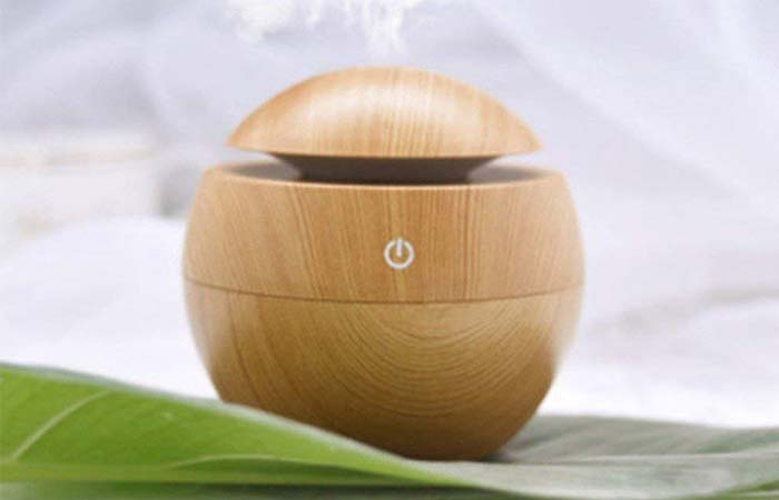 Diffuser and essential oil