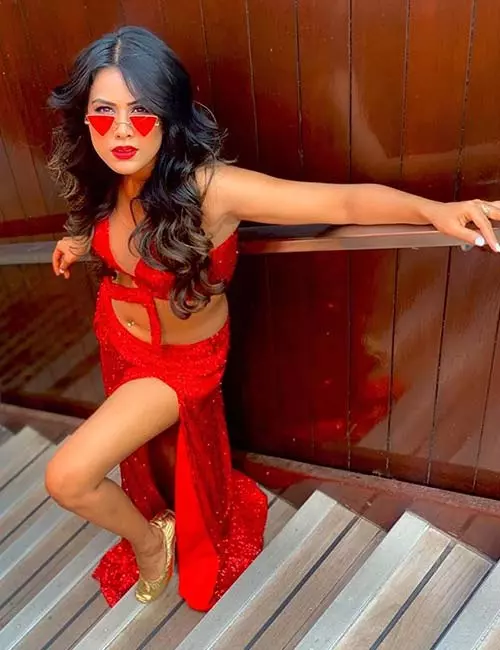 Nia Sharma