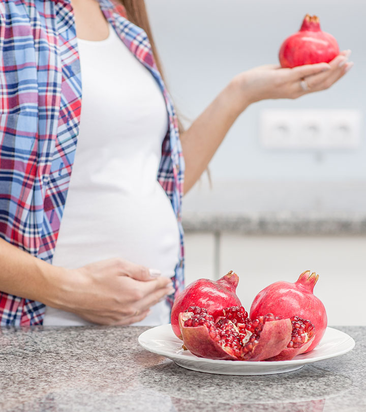 क्या गर्भावस्था में अनार खाना सुरक्षित है? – Pomegranate For Pregnancy in Hindi