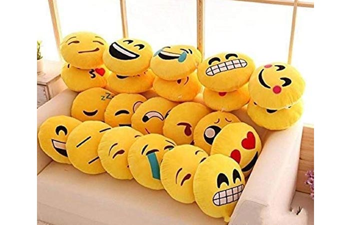 Smiley pillow
