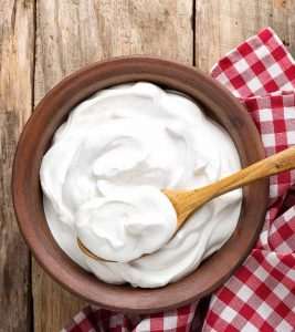 Yogurt (Dahi) Benefits, Uses and Side Effects in Hindi