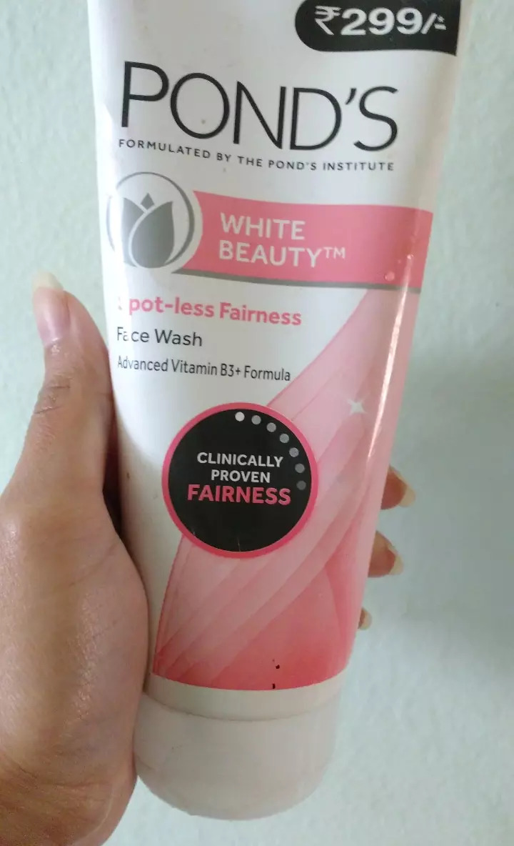 Pond’s White Beauty Daily Spotless Lightening Face Wash Reviews