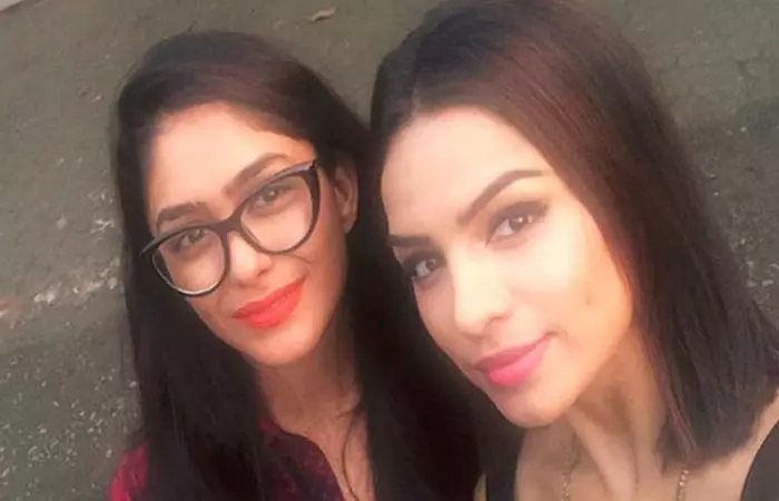 Shikha Singh and Mrunal Thakur
