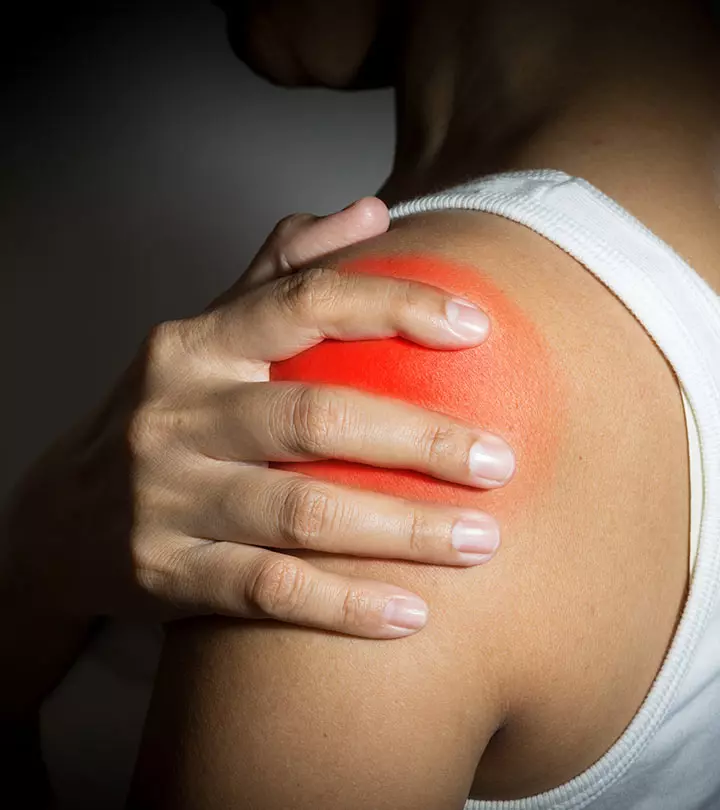 Shoulder Pain Causes, Symptoms and Home Remedies in Hindi