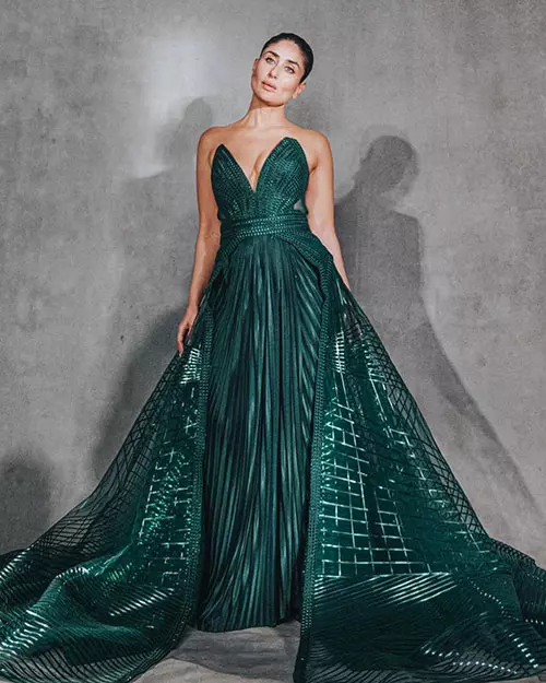 What It Takes To Be A Showstopper