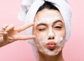 The 13 Best Natural Face Washes For Healthy Skin – 2023