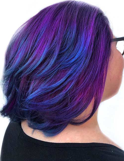 Idées de cheveux bleus et violets vifs pour la coupe de lutin