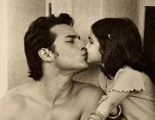 Sara And Saif The Bond-1