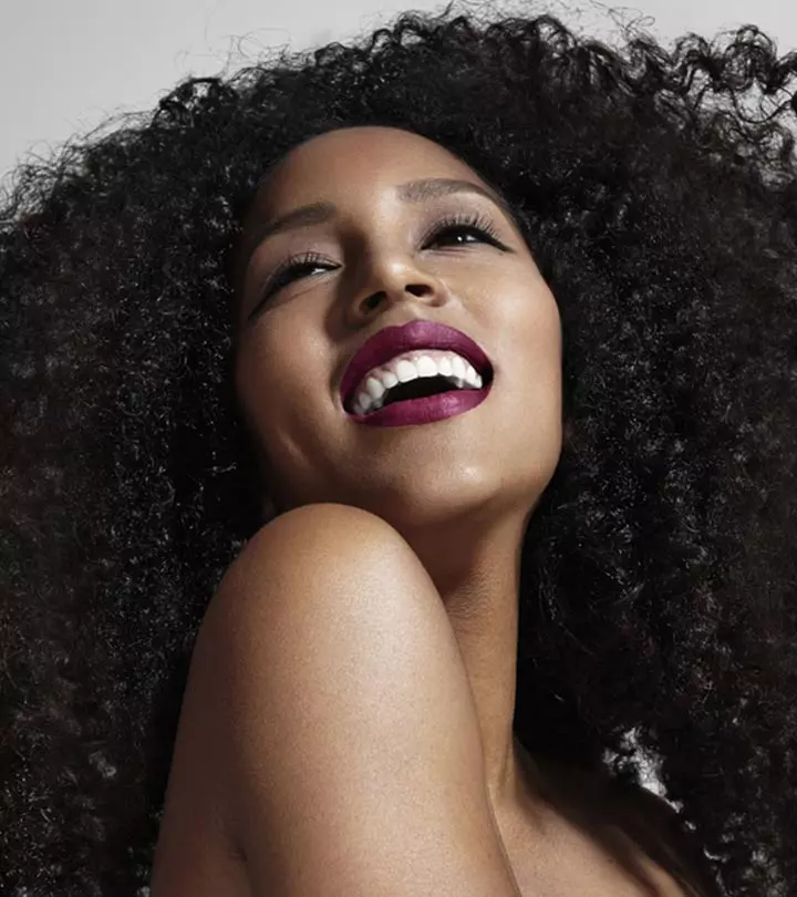 7 Best Detangler Brushes For Natural Hair