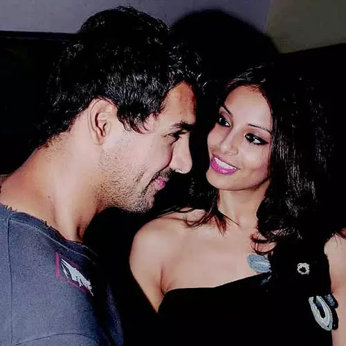 Bipasha Basu And John Abraham
