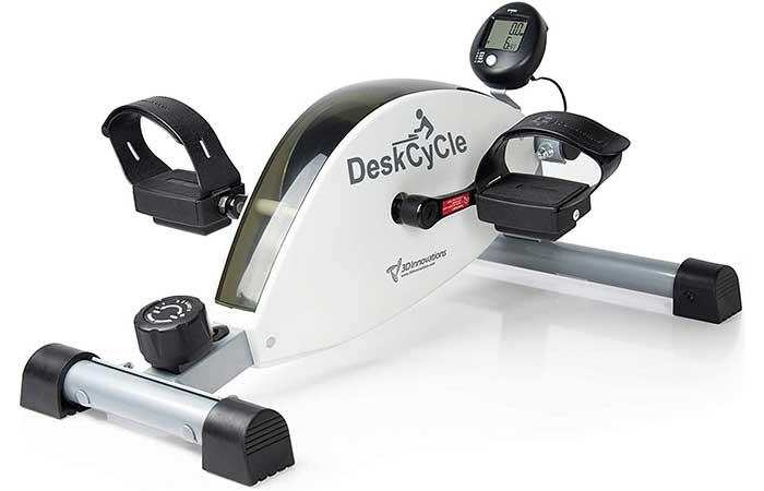 DeskCycle Under Desk Cycle - BESTE HOMETRAINERS EN LIGFIETSEN VOOR THUIS KOPEN 2023 FIETSTRAINING VOOR MANNEN VROUWEN EN VOOR OUDEREN MET RUGKLACHTEN RUGPIJN REUMA OF ARTROSE