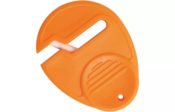 Fiskars SewSharp Restorer Sharpener 