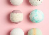 13 Best Colorants For Bath Bombs (2022) – Safe And Don