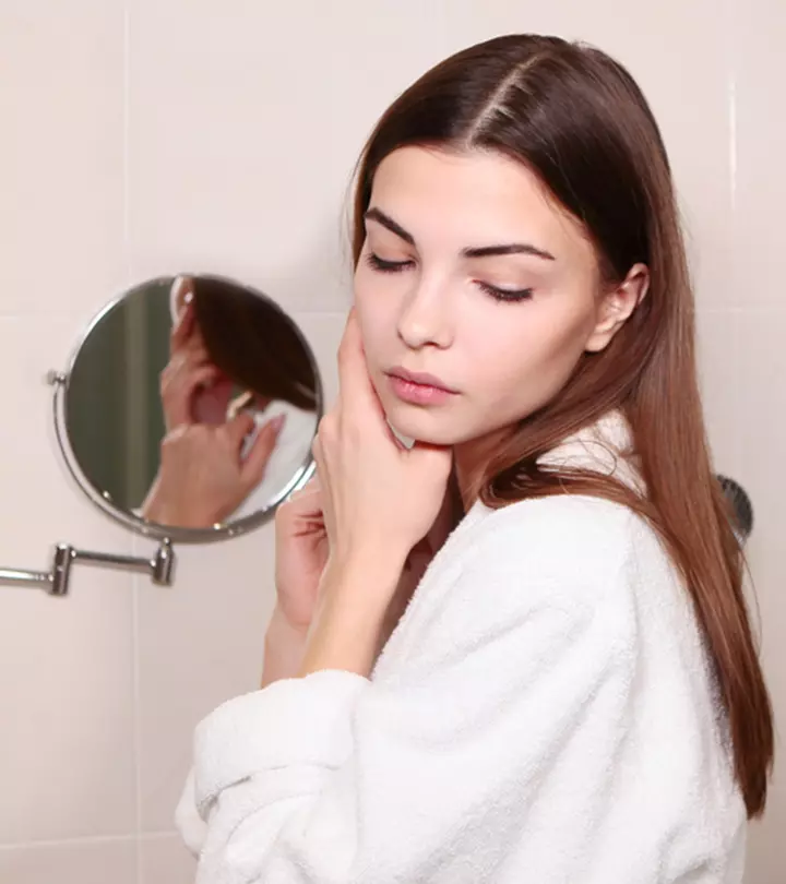 9 Best Lighted Wall-Mounted Makeup Mirrors (2024), As Per A Makeup Expert