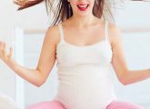 12 Best Pregnancy-Safe Face Washes (2022) For New Moms