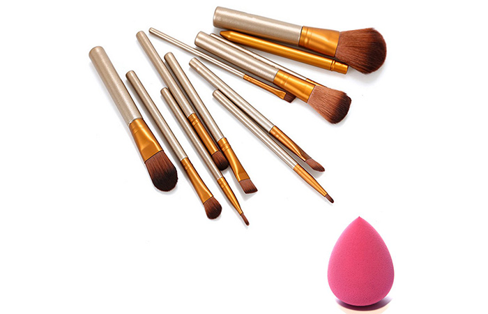 Best Makeup Brushes in Hindi
