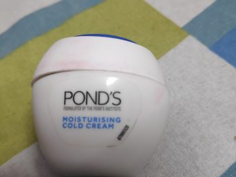Ponds Moisturising Cold Cream pic 1-Heavy moisturizing cream-By suparna_dey