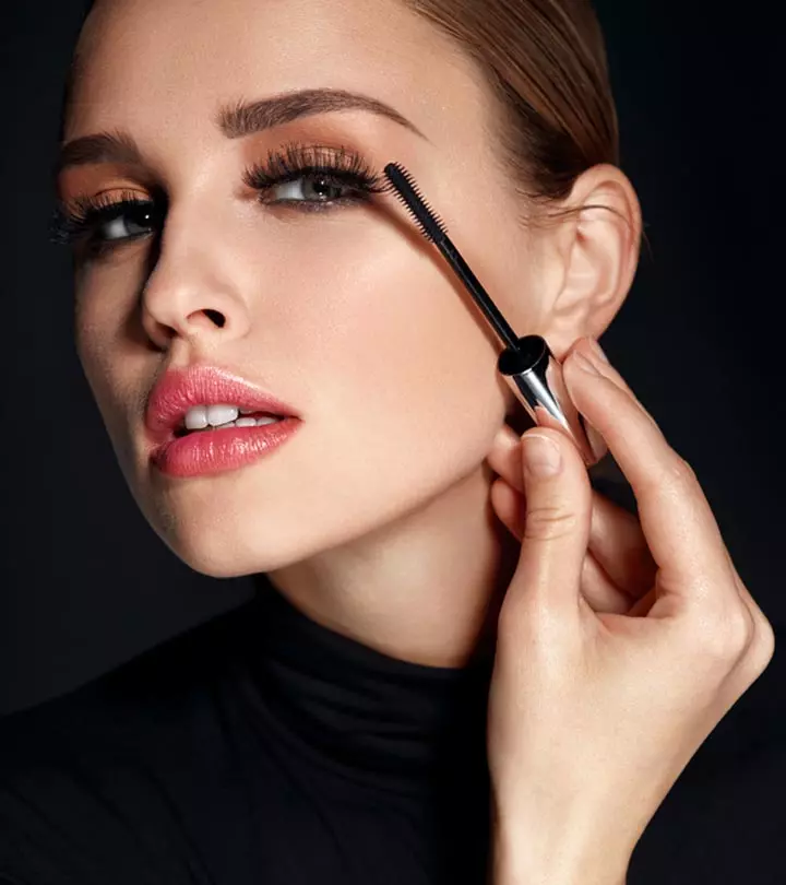 10 Best Mascara For Straight Lashes, Approved By A Makeup Artist
