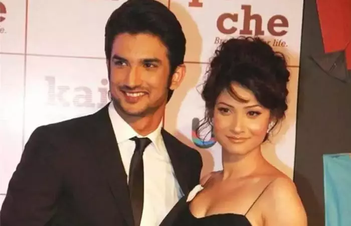 A Relationship Built On-Screen_1