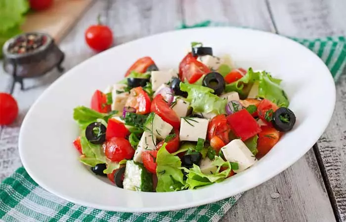 Mediterranian Greek salad for slim fast diet