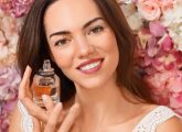 15 Best Floral Perfumes That You Will Fall In Love With In 2022