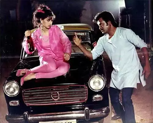 All Pink Outfit In Chaalbaaz