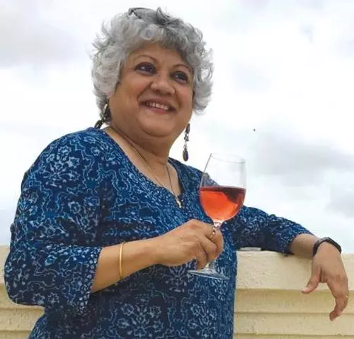 Shatbhi Basu Bartender