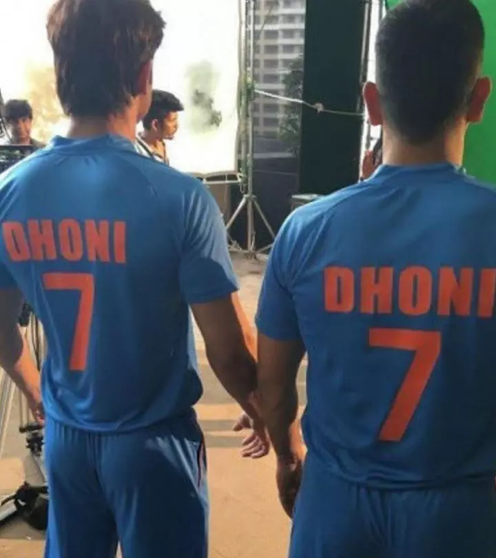 Sushant Singh Rajput And MSD - Fans Cherish The Two Amazing Men In #7 Blue