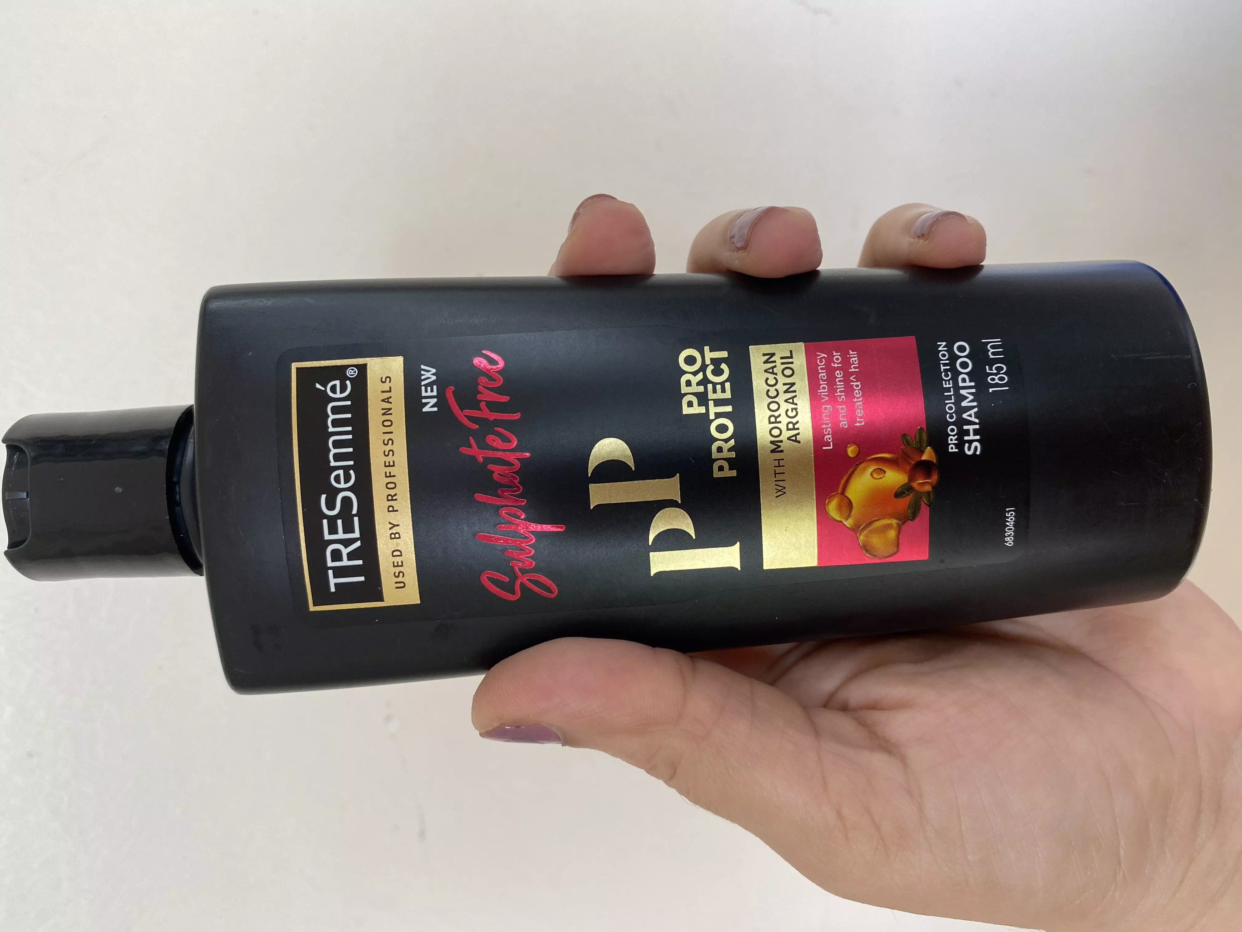 tresemme-pro-protect-sulphate-free-shampoo-reviews-ingredients