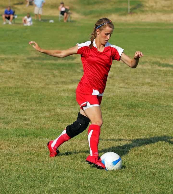 13 Best Knee Braces For Soccer Players, As Per An Expert – 2024