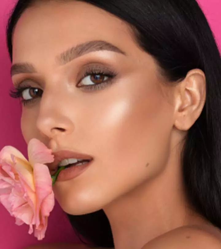 7 Best Rose Gold Highlighters Of 2024, As Per A Makeup Artist