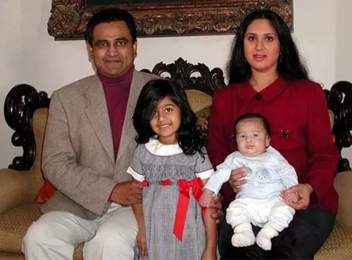 Meenakshi stated that her sister-in-law