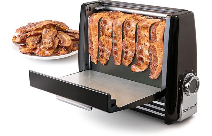 Gotham Steel Bacon Bonanza Large Baking Pan with Rack for Crispy Bacon +  Crisper Tray for Bacon with Grease Catcher, Nonstick Bacon Cooker for Oven  /