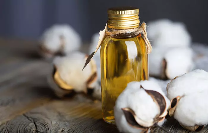 Not Using Cotton To Oil Your Hair