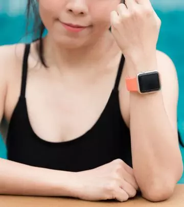 10 Best Waterproof Fitness Trackers For Swimming With Reviews