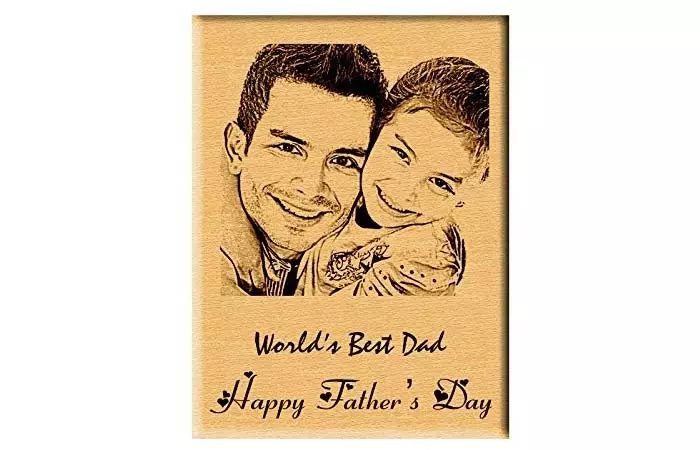 Engraved wooden photo