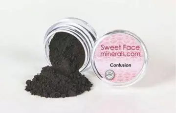 Sweet Face Minerals Black Powder Eyeliner – Confusion