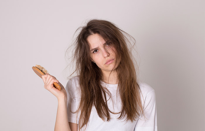 Dry and damaged hair causes hair tangling