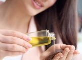 6 Nourishing Benefits Of Using Baby Oil On Your Hair