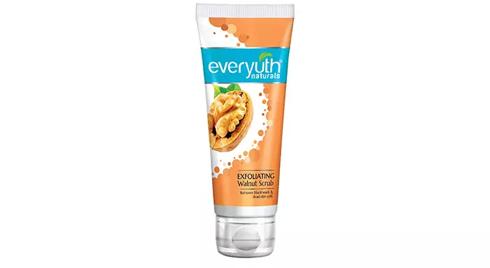 Everyuth Naturals Exfoliating Walnut Scrub