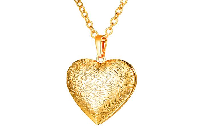 50+ First Night Gift Ideas For Wife In Hindi 